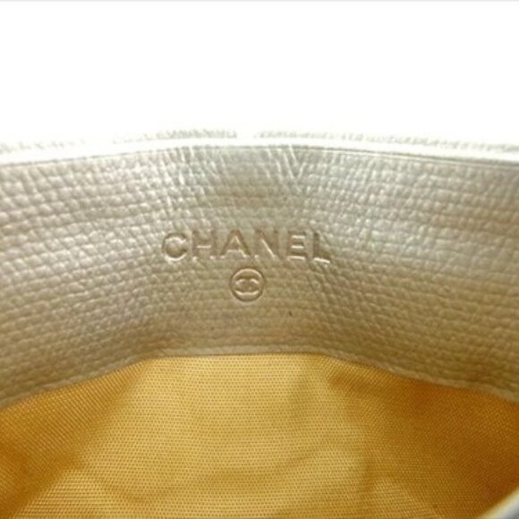 Chanel ID Wallet Coco Button Silver leather Woman unisex Authentic Used C3538 - Picture 6 of 7